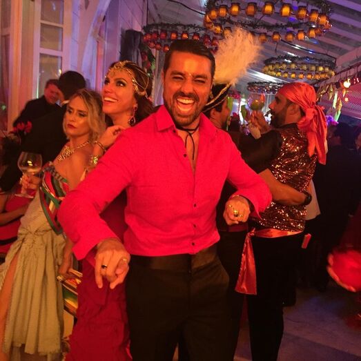 O tema deste ano foi 'Gypsy Folie' (folia cigana, ena tradução livre")