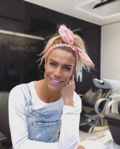 O extravagante e camaleónico Carlos Costa