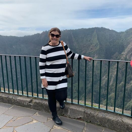 Dolores Aveiro