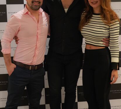 Inauguração do Lux Longe Bar juntou muitos famosos