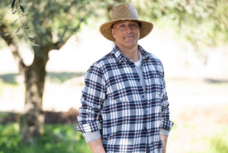 Filipe Camejo escolheu Soraia e outras 3 candidatas no 1.º episódio de 'Quem Quer Namorar com o Agricultor'