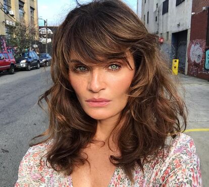 Eterna top model! Helena Christensen continua linda de arrasar aos 50 anos