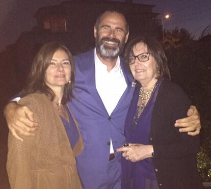 Pedro Lima com a mãe e a irmã